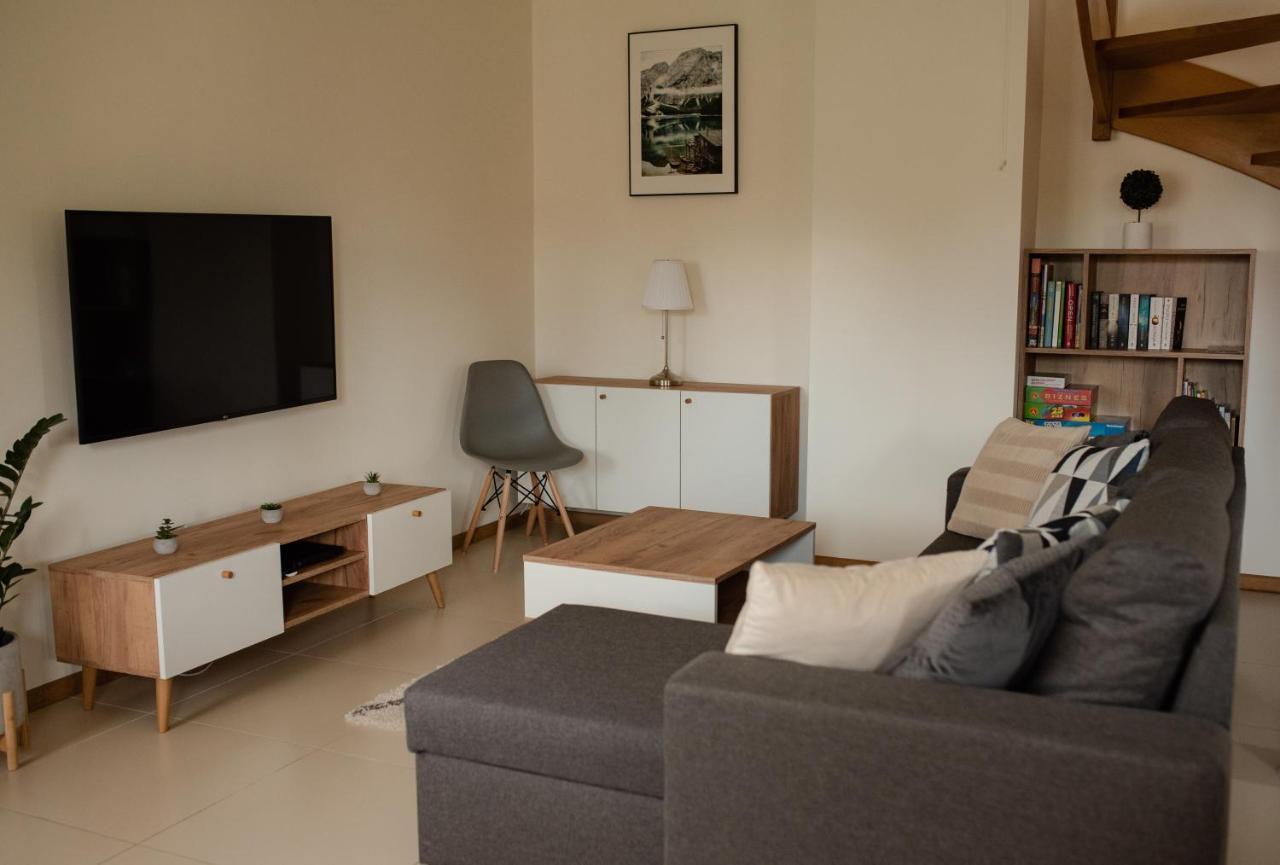Apartament Sloneczna Rapsodia - Blisko Parku Zdrojowego - Piekny Widok - Ogrod - Taras ラプカ エクステリア 写真